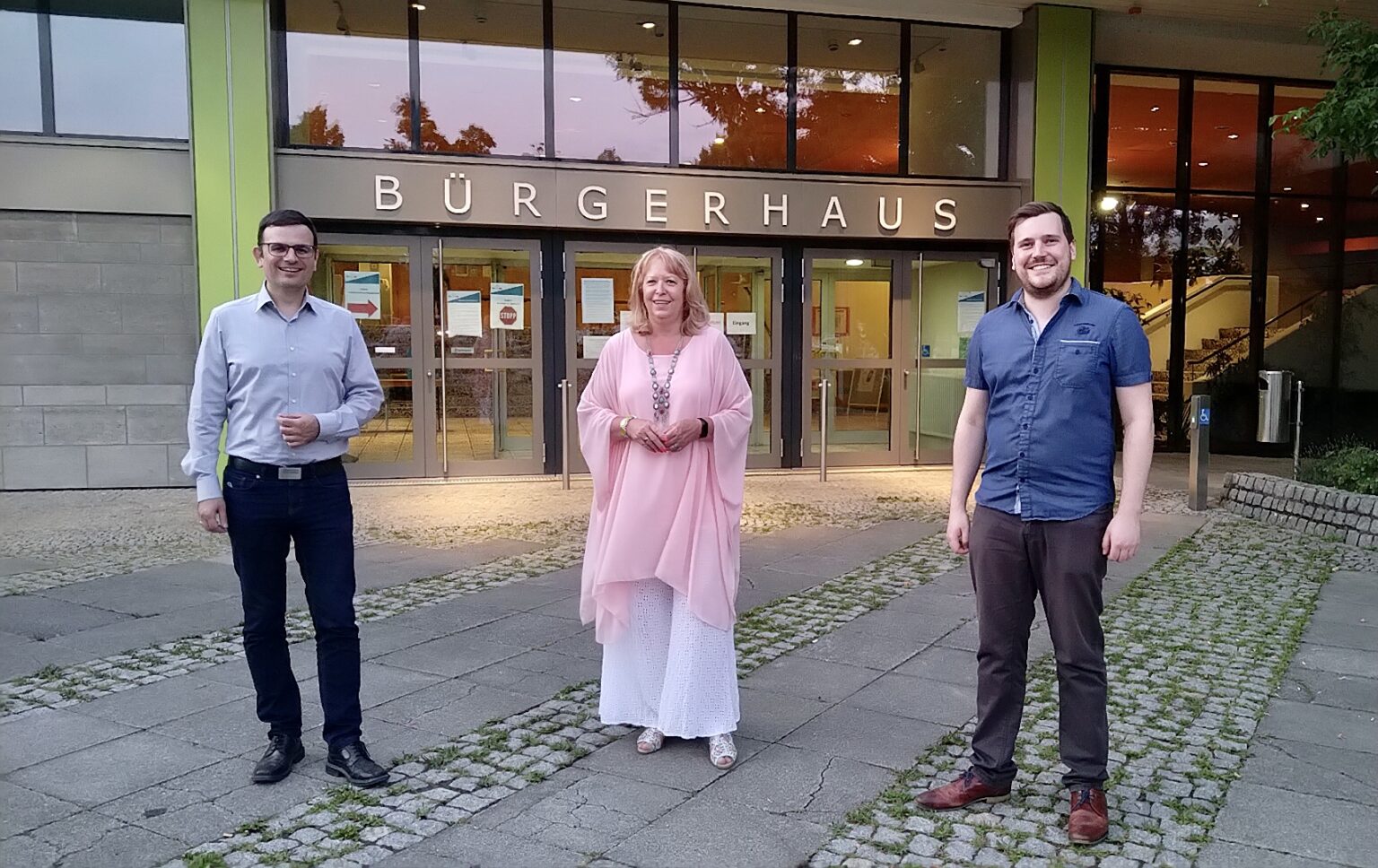 Unser Podium Der Demokratie Aus Dem Viernheimer Tageblatt SPD Viernheim